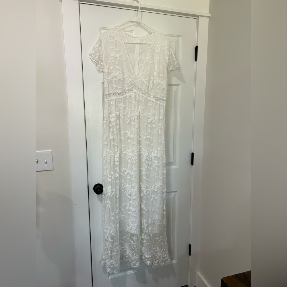 Beautiful white lace dress